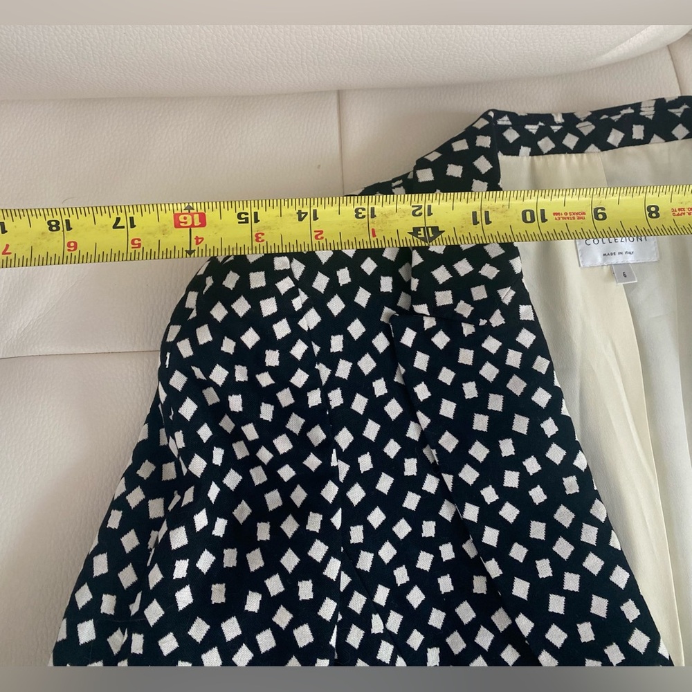Armani Collezioni Black Blazer with White Geometric Print - Picture 8 of 11